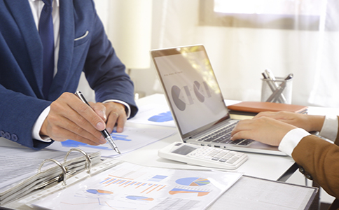 如何變更企業(yè)營業(yè)執(zhí)照經(jīng)營范圍？