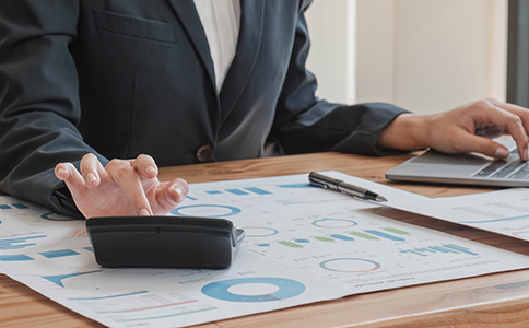 境外旅游經(jīng)營許可證怎么辦理？