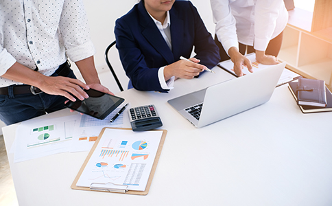 三類(lèi)醫(yī)療器械資質(zhì)代辦多少錢(qián)？