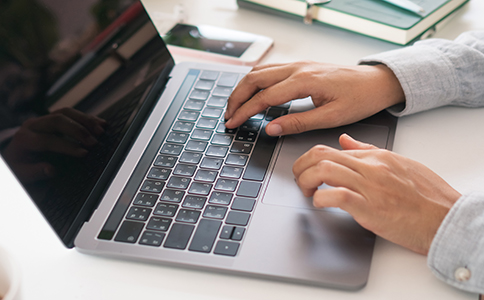 道路運(yùn)輸許可證辦理需要什么資料？