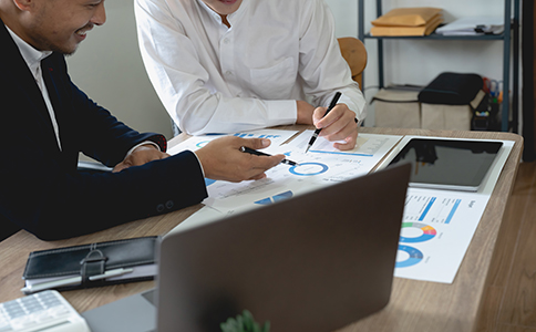 代理記賬公司收費貴不貴？