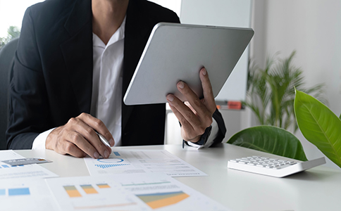 一般納稅人公司注冊：材料、優(yōu)勢與注意...